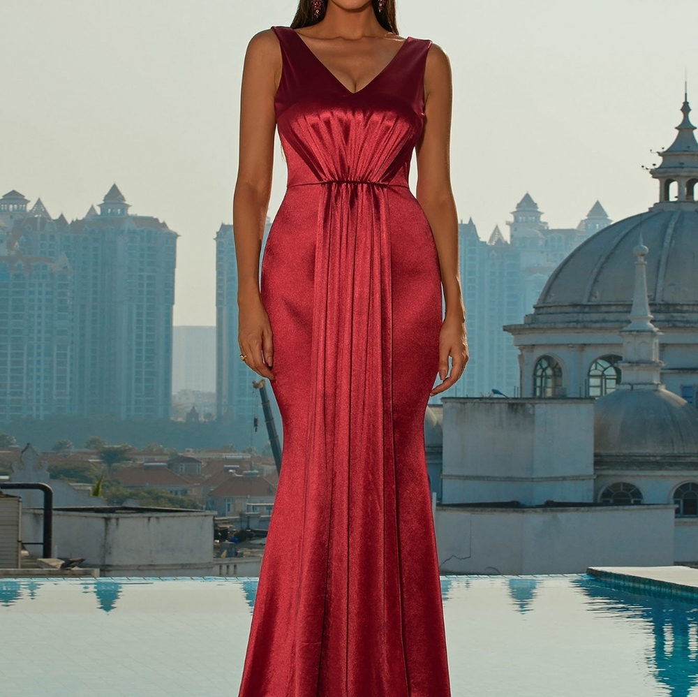 Pleated V-Neck Sleeveless Sheath Dress